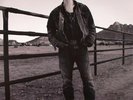 SEASICK STEVE - Keepin' The Horse Between Me & The Ground - Vinyl (2xLP)