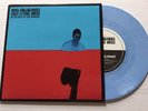 Noel Gallagher's High Flying Birds - In The Heat Of The Moment  BLUE