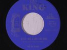 DE VONS: Someone To Treat Me (the Way You Use To) / Never Find A Love Like Mine