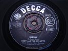 TONY [WASHINGTON] & THE VELVETS = Sunday = EX = DECCA F 11637 = R&B Doowop Dance