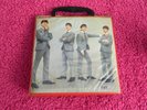 THE BEATLES 1963/1964 UK VINYL RECORD CARRIER CASE / HOLDER
