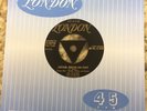 joe turner lipstick powder and paint tri gold london ex+