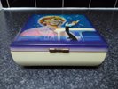 BARRY MANILOW   musical jewelry box,Copacabana .trinket box rare vintage item,