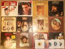 Waylon Jennings, 16 Vinyl Record Lot, 12 LP & 4 7
