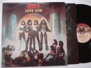KISS Love Gun CASABLANCA NBLP 7057-7.98 Original LP w/inner sleeve Sterling