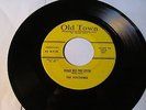 THE SOLITAIRES WALKING ALONG /PLEASE KISS THIS LETTER*OLD TOWN 1034*1957  1ST PR