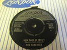 RONETTES -WALKING IN THE RAIN / HOW DOES IT FEEL?