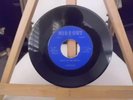 Michigan Garage Punk 45 Underdogs Friday at the Hideout / Man in the Glass 1965
