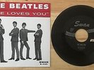 RARE SP THE BEATLES SHE LOVES YOU SWAN