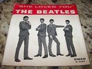 THE BEATLES She Loves You / I'll Get You -  Swan S-4152 - 45 With Picture Sleeve