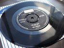 NEIL DIAMOND Red Red Wine / Rubber Ball UK 7
