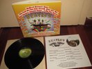NICE  THE BEATLES 'MAGICAL MYSTERY TOUR' LP 1971 APPLE LABELS W/ 24-PAGE BOOKLET
