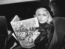AUTHENTIC SIGNED DEBBIE HARRY BLONDIE 10 X 8 PHOTO.REAL SIGNATURE.COA.