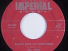 Rockabilly 45 BILL ALLEN & BACK BEATS Please Give Me Something IMPERIAL HEAR