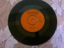 SHIRLEY KAY...MAKE ME YOURS  (UK 45)