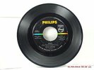 RUTH BROWN -(45)- MAMA (HE TREATS YOUR DAUGHTER MEAN) /HOLD MY HAND-PHILIPS-1962
