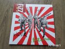 THE FIZZ - THE F - Z OF POP SIGNED GATEFOLD VINYL