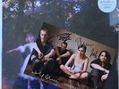 WOLF ALICE Visions Of A Life 2xLP + 7” DELUXE WHITE VINYL w/ SIGNED ART PRINT
