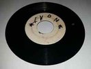 BLANK[JACKPOT]/SWEET YOUNG THING - TWINKLE BROTHERS [R/STEADY]  7