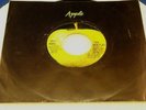 THE BEATLES - Hey Jude / Revolution - NEAR MINT- 1968 