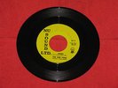 THE WEE FOUR ( WEIRD ) GARAGE PSYCHEDELIC PUNK 45 RPM RECORD GREAT SHAPE