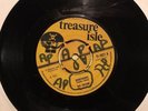 VIC TAYLOR Heartaches DOBBY DOBSON Loving Pauper TREASURE ISLE 1967 VINYL VG