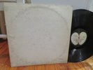 THE BEATLES WHITE ALBUM  ORIGINAL NUMBERED COPY APPLE LABELS VG LOW $$ PLAYS GR8