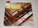 THE BEATLES. PLEASE PLEASE ME. PARLOPHONE PCS 3042 (REISSUED GOLD LABEL).