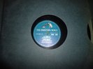 12 x 78 Gramophone Records Elvis,Frank Sinatra,Dean Martin Jerry lee Lewis.