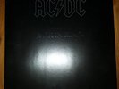 NM ( ) AC DC - Back in Black 12