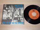 PAUL REVERE AND THE RAIDERS 7