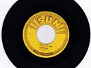 JOHNNY CASH 45RPM - ON SUN - I WALK THE LINE - NICE COPY   ALL-TIME CLASSIC