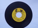 Pat Lewis - Can't Shake It Loose /Let's Go Together -GOLDEN WORLD  VG++
