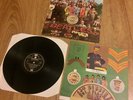 THE BEATLES SGT PEPPERS LONELY HEARTS CLUB BAND VINYL LP VG+ With Cutout Insert