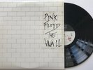 Japanese pressing Sony Pink Floyd The Wall Come with all Original inserts  NM