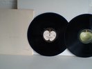 THE BEATLES WHITE ALBUM VINYL LP.   NUMBERED 0220759