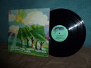 PRESSED DOWN SHAKEN TOGETHER AND RUNNING OVER LP XIAN FOLK ALMOND TREE 1960s