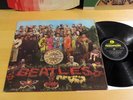 THE BEATLES Sgt. Peppers Lonely Hearts Club Band UK PARLOPHONE PCS-7027 Stereo