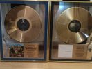 2x beatles gold vinyl disc and certificate Limited Edition Sgt pepper/white alb