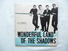 uk 50s/60s THE Shadows Australian ep Wonderful land of.. in vg/vg+ condition.