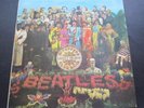 THE BEATLES SGT PEPPERS LONELY HEARTS CLUB BAND VINYL ALBUM SERIAL NO. PMC 7027