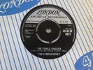 THE ATMOSPHERES THE FICKLE CHICKEN  1959 LONDON 45-HLW 8977  EXCELLENT  RARE