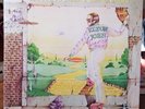 ELTON JOHN?GOOD BYE YELLOW BRICK ROAD?MCA2-10003?RARE TRIFOLD?ORIGINAL COPY?RARE