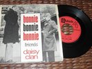 DAISY CLAN - Bonnie Bonnie Bonnie Rare French PS 7' German Freakbeat Pop 69'