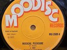 I ROY / JO JO BENNETT MUSICAL PLEASURE / HOT POP OG UK MOODISC 7