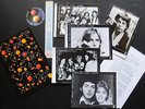 PAUL McCARTNEY & WINGS PROMO FOLDER VENUS & MARS ARE ALRIGHT TONIGHT + PHOTOS