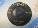THE CHORDETTES LAY DOWN YOUR ARMS 1956 LONDON TRI 45.HL-A8323 BLACK & GOLD  RARE