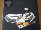 ARCTIC MONKEYS TRANQUILITY BASE HOTEL + CASINO LTD 12