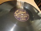 78RPM Eastwood 101 Lil Armstrong, Walking On Air / East Town Boogie nice E- E E-