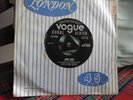 ROCK N ROLL / ROCKABILLY/  VOGUE CORAL 7
